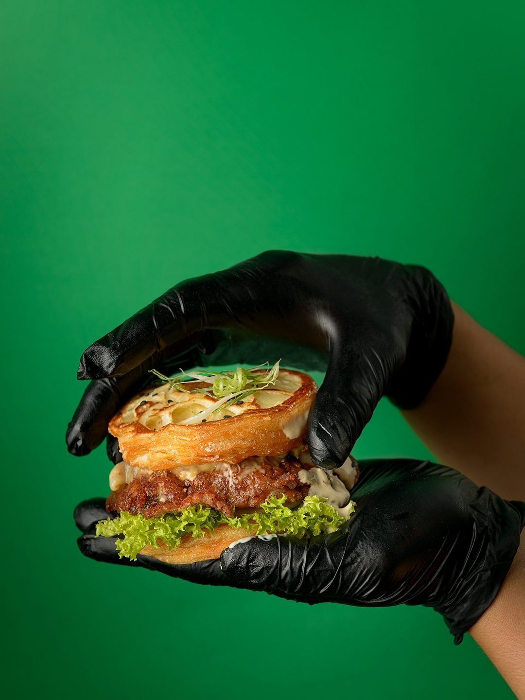 Assembling a KOYA Burger